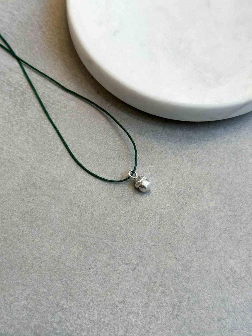 Tiny acorn necklace - Image 2