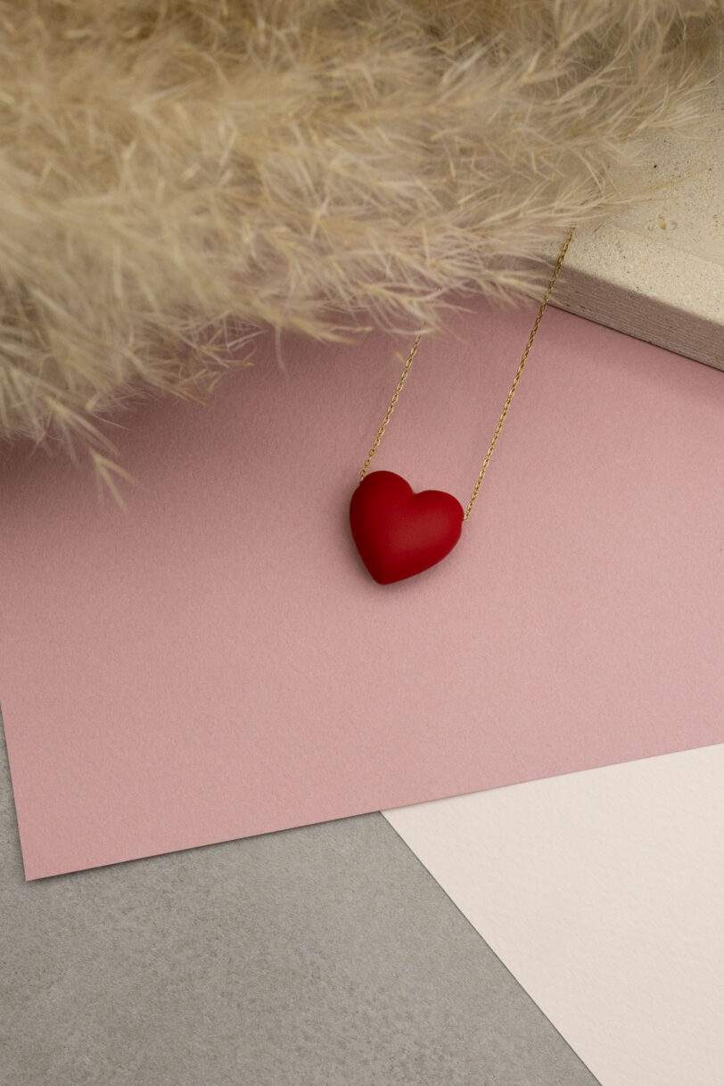 Boobiee heart necklace - Image 14