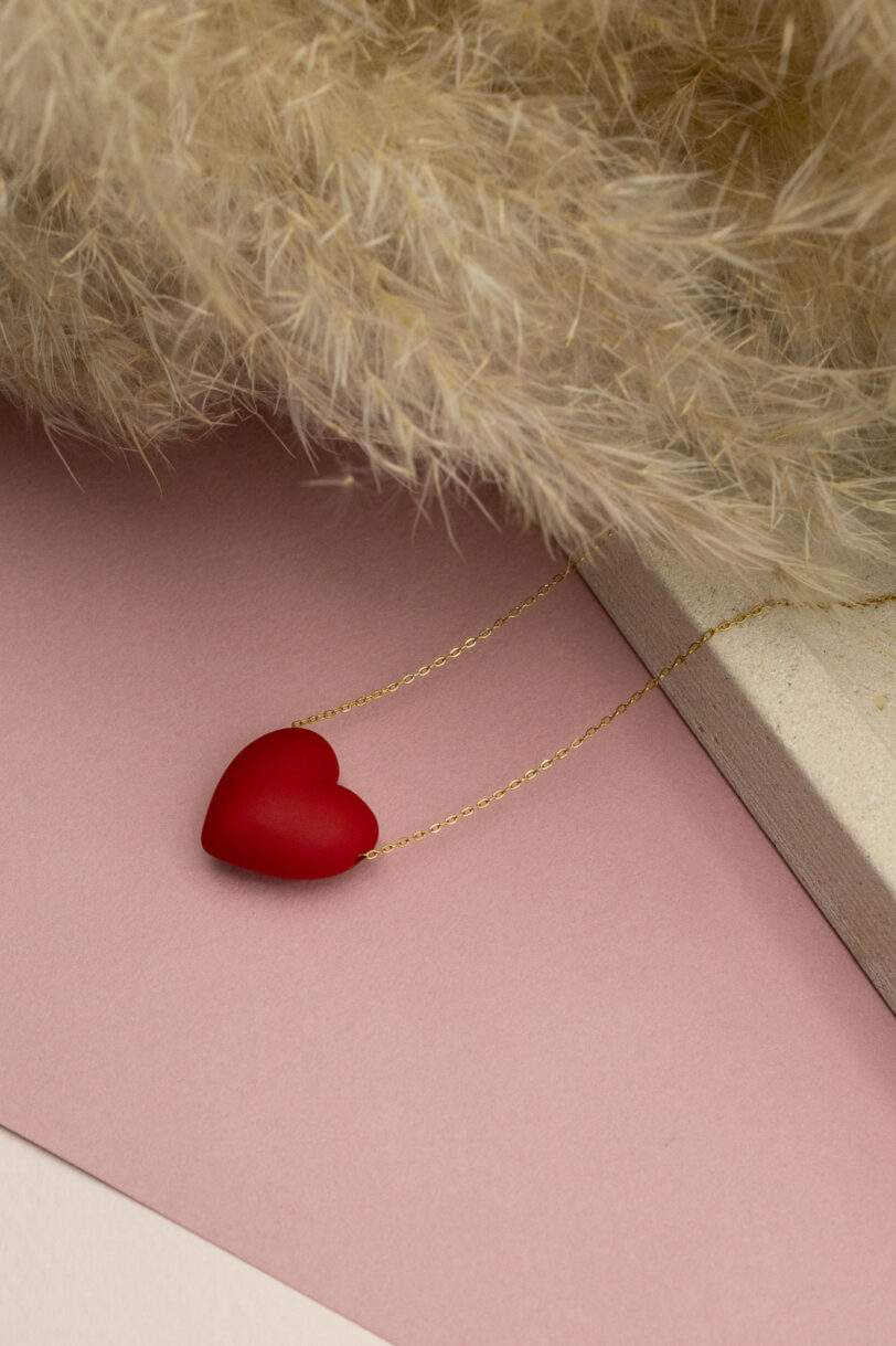 Boobiee heart necklace - Image 9